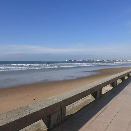 Apartment Avec Balcon, Acces Direct A La Plage, Garage Privatif - Fr-1-224-788 *
